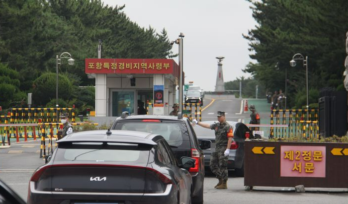 포항서 훈련 중 쓰러진 해병 다시 훈련 투입됐다 또 쓰러져…혹사 논란