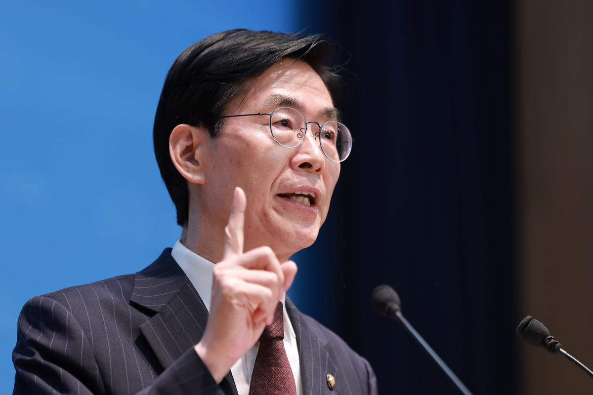 조경태 “당 쑥대밭 만든 건 탄핵 옹호세력…바퀴벌레며 박멸대상”