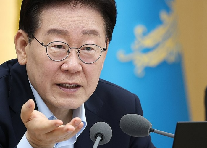 [속보]李‘긍정’44.2%…호남·60대 여전히 긍정우세-에이스리서치