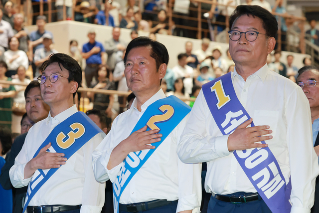 “오디세이보다 재밌는 민주당 전대 흥행 성공”…박지원 의원