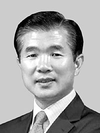 ‘자유 통항, 국익 수호’ 반대 명분 없다[포럼]