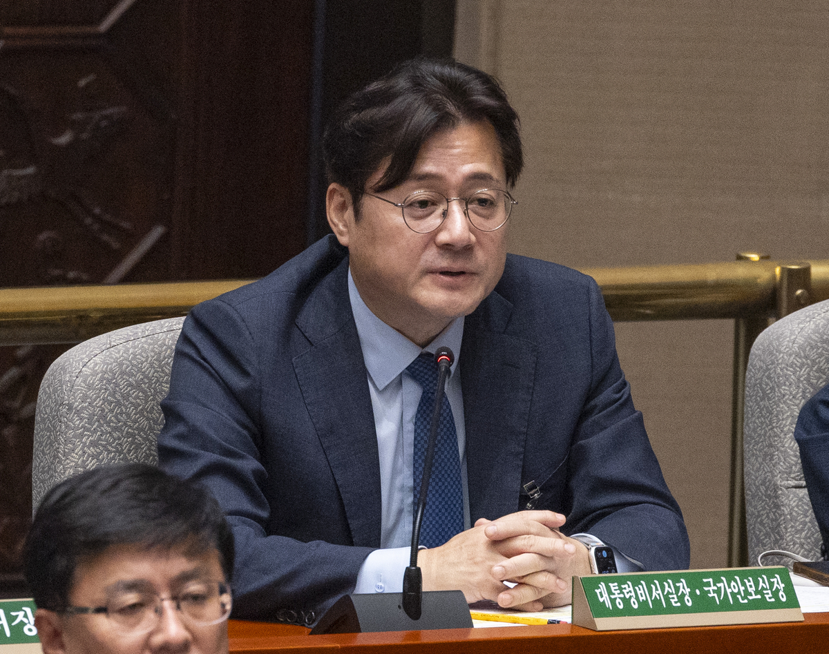 靑 “이 대통령, 연임 논란 생각 밝힐 것…조작기소 밝혀지면 공소취소 자연스럽게”