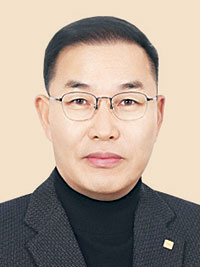 ‘360도 회전’ 백선엽 장군 동상… 동서남북 아우르는 호국정신[기고]