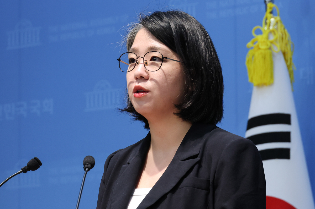 [속보]용혜인 “장관 후보직 내려놓겠다” 자진 사퇴…지명 2주만
