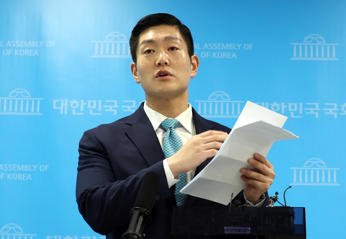 국감 첫날 김재섭 피의자 조사…“우연일리 있나, 보복수사다” 국힘 비판