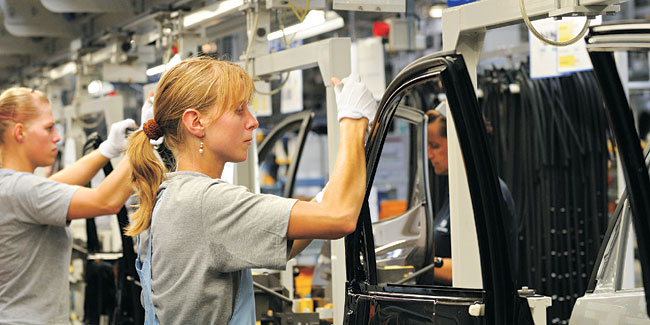 <창간 20주년 특집-‘No.1 코리아’ 우리가 만든다>HYUNDAI, 유럽공략 핵심 전진기지… 준공 2년만에 가동률 100%