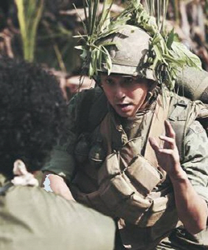 영화 ‘국제시장’에서 가수 남진 역을 맡은 정윤호.