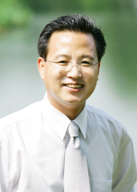 <지방재정 개혁, 지금이 골든타임>“공공물 건립 지양… 경제 활성화 위한 투자를”