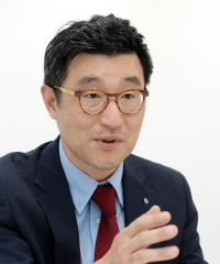 <창조경제 24시 現場을 가다>“화장품 원료기업 지원… 농촌마을 소득원 창출”