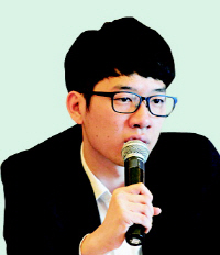 네이선 로