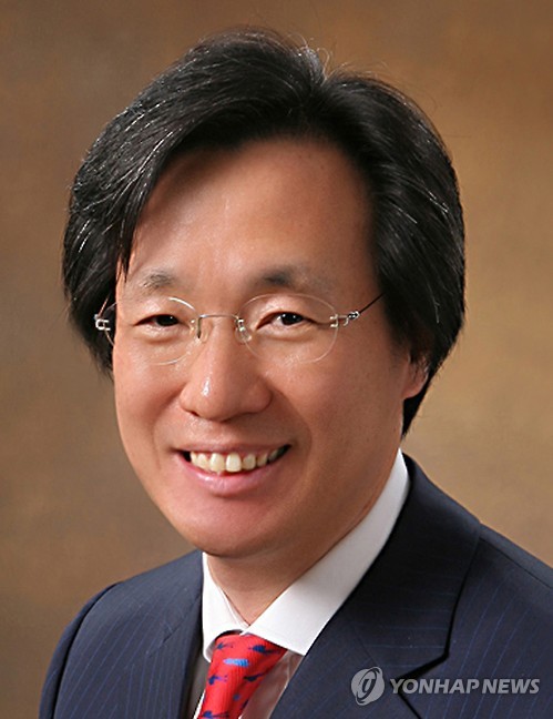 2일 차관급 질병관리본부장에 임명된 정기석(58·대구) 한림대학교 부속 성심병원장. (서울=연합뉴스)