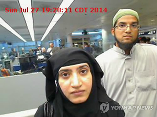 총기테러 부부(AP=연합뉴스 자료사진)