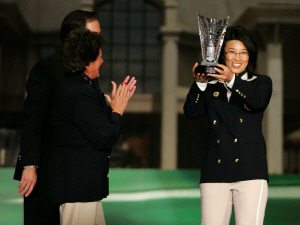 한국인 최초로 명예의 전당에 헌액된 박세리.