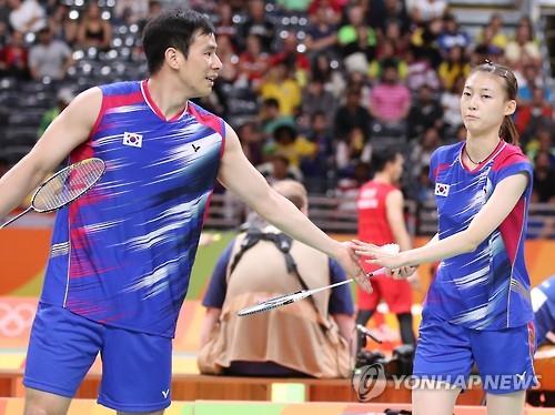 배드민턴 혼합복식 고성현-김하나 (연합뉴스 자료사진)