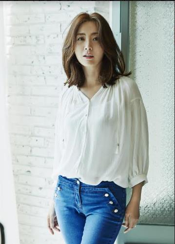 송윤아