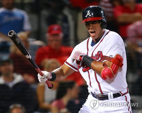 엑토르 올리베라.