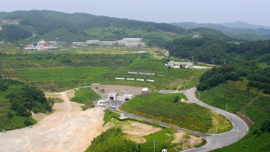 <‘고준위 방폐장’ 더 미룰 수 없다>‘原電 수출국가’ 한국, 안전기술도 세계적… 국민 신뢰가 과제