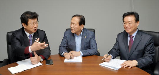 <탈북민 3만명 시대>“정권따라 지원정책 오락가락… ‘물고기’아닌 ‘그물’줘야”