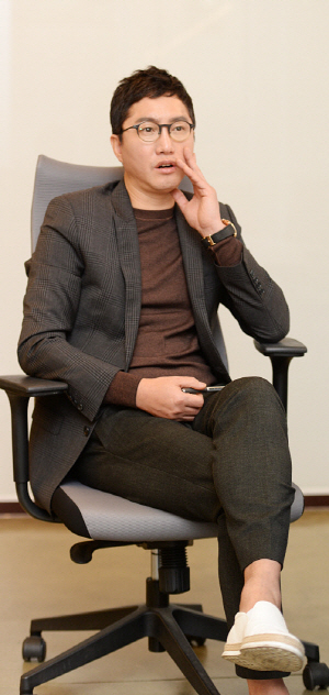 서울 대치동 오디컴퍼니 본사에서 만난 신춘수 대표는 “회사명에서 ‘뮤지컬’을 뺐다. 콘텐츠 사업 범위를 확장하고 싶어서다”고 했다.