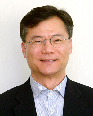 <새 시대, 새 리더십>靑 폐쇄구조 리모델링 ‘불통의 벽’을 허물어라