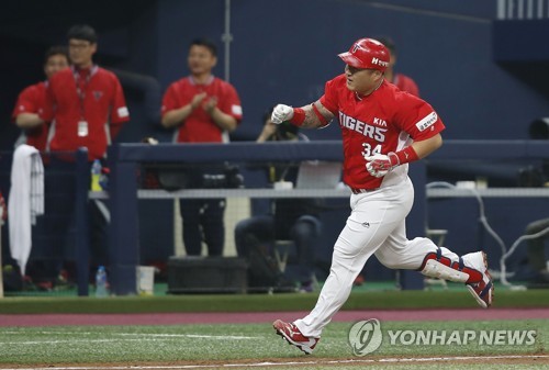 KIA 최형우 [연합뉴스 자료사진]