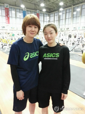 언니 김온아(왼쪽)와 동생 선화.