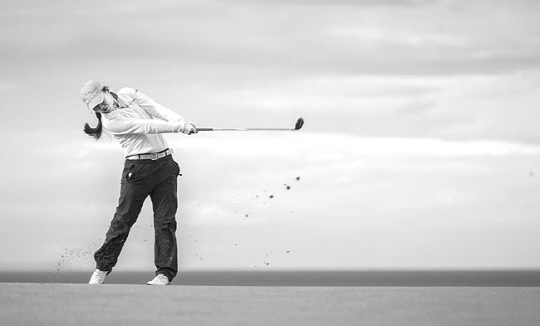 김인경이 지난 6일 영국 스코틀랜드 세인트앤드루스 인근 킹스반스 골프 링크스에서 열린 브리티시여자오픈 3라운드 17번 홀에서 어프로치 샷을 하고 있다. AP연합뉴스