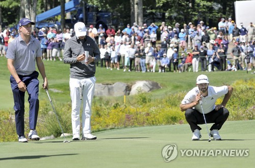델 챔피언십 당시 (왼쪽부터) 토머스, 스피스, 존슨 [AP=연합뉴스 자료사진]