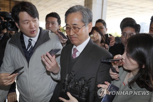 검찰 출석하는 추명호 전 국장 [연합뉴스 자료사진]