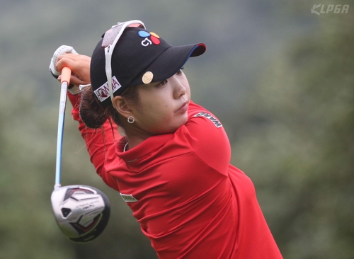 티샷하는 장은수(KLPGA 제공)