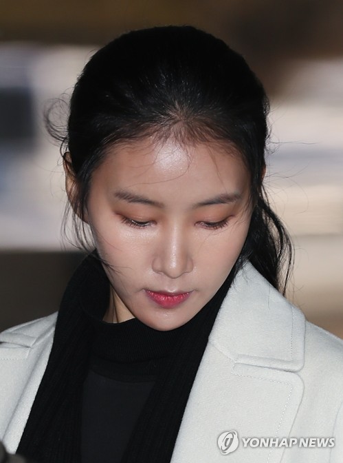 김정민, ‘공갈혐의’ 전 남친 3차 공판 증인으로 출석