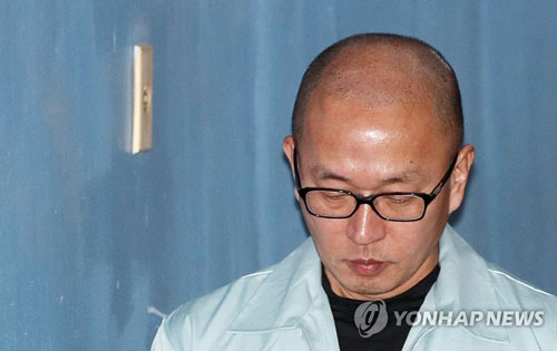 고개숙인 ‘문화계 황태자’ 차은택[연합뉴스 자료사진]