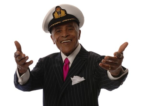 재즈 보컬리스트 존 헨드릭스 [싱어스닷컴 사이트 캡처]