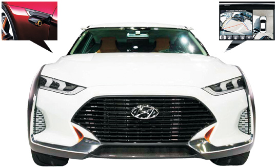 현대자동차가 2015년 선보인 ‘미러리스’ 디자인을 적용한 크로스오버유틸리티차량(CUV) 콘셉트카 ‘엔듀로’의 모습(큰 사진). 메르세데스-AMG GT에 사이드미러 대신 장착된 미니어처 카메라(왼쪽 작은 사진)와 현대차 쏘나타에 장착된 어라운드 뷰 모니터 기능(오른쪽 작은 사진).