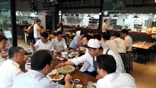 위너셰프 1기 참가자들의 활동 모습