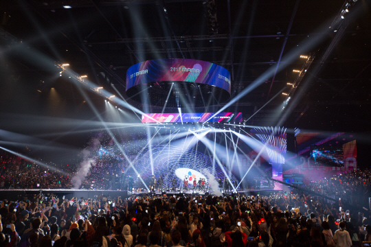 <도약 2018 신사업을 찾아라>‘글로벌 미디어 전쟁’ 선제 대응… 2년후엔 매출 100兆 ‘그레이트 CJ’