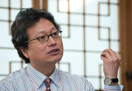 <2018 설특집-戊戌年 개 이야기>“신석기시대 때부터 반려동물… 재앙 물리치고 집안행복 수호”