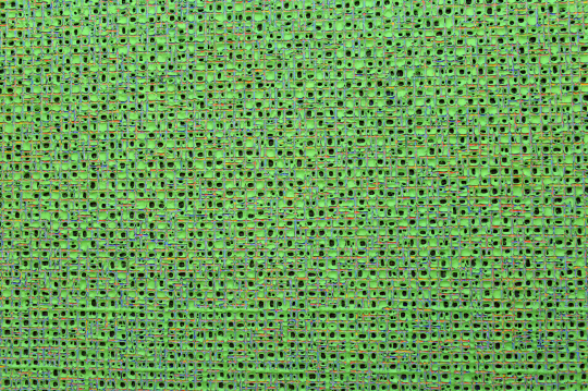 김태호 화백의 작품 ‘내재율’(Internal Rhythm) 부분. 끌칼 등으로 깎인 수십 면의 물감층이 벌집 모양의 구조를 따라 수많은 색점(色點)으로 되살아나며 ‘내재적(內在的) 진동(vibration)’을 연출해 보여준다.  김호웅 기자 diverkim@