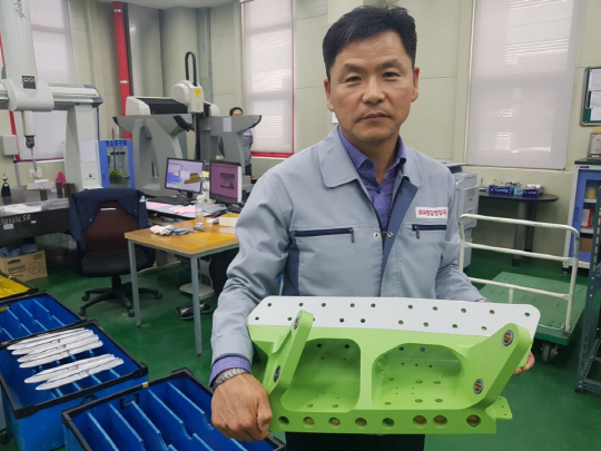 <相生, 새로운 시작>부품 국산화 열망에 적극 지원… 결함률 0%, 항공 안전 ‘윈-윈’