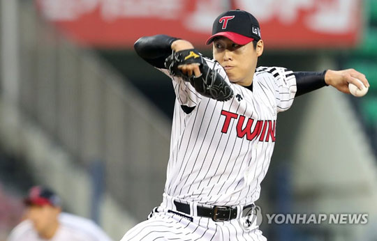 힘차게 던지는 차우찬 [연합뉴스 자료사진]