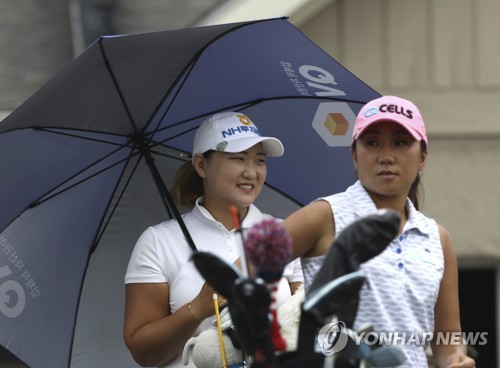 김인경(오른쪽)과 이미림. [AP=연합뉴스]