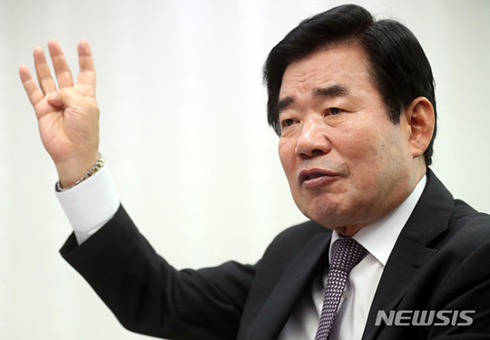 【서울=뉴시스】더불어민주당 당대표 경선에 출마한 김진표 의원.