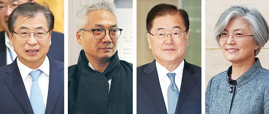 서훈 국가정보원장 등 청와대 및 정부 외교·안보라인 최고위 인사들이 최근 잇따라 미국을 방문해 남북관계 및 한반도 정세에 미칠 영향에 관심이 쏠리고 있다. 왼쪽부터 서 원장, 박선원 전 중국 주재 상하이 총영사, 정의용 청와대 국가안보실장, 강경화 외교부 장관.  연합뉴스