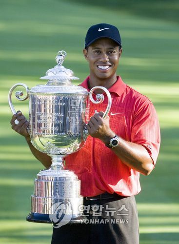2006년 PGA 챔피언십 우승 당시 우즈[EPA=연합뉴스 자료사진]