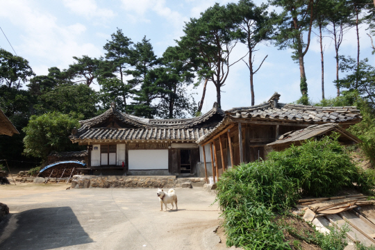 울진읍에 있는 유영국 생가.