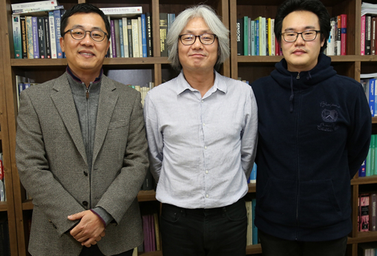 왼쪽부터 박재형교수, 이승기교수, 김형민 연구원