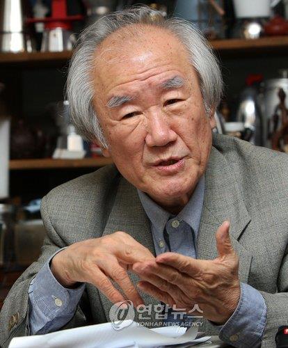 김윤수 전 국립현대미술과장 [연합뉴스 자료사진]