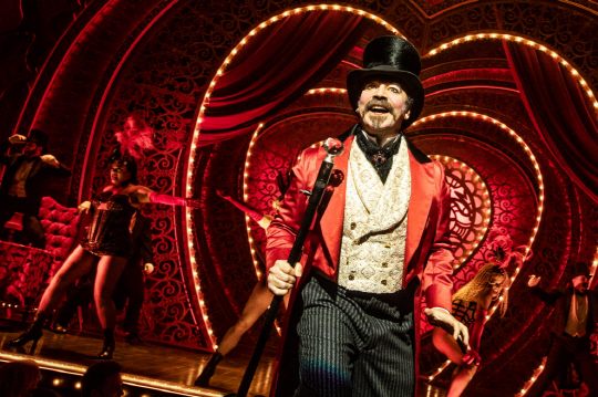 내년 6월 브로드웨이 무대에 오르는 뮤지컬 ‘물랑루즈’의 한 장면.    Matthew Murphy 제공