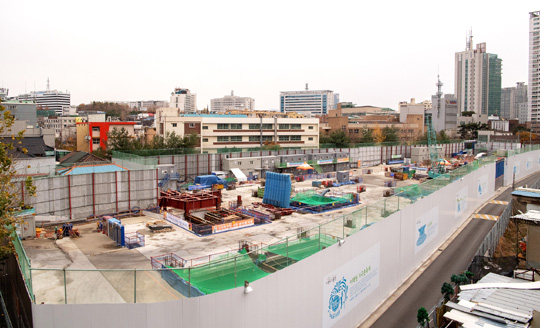 용산구가 지하철 삼각지역 일대에 조성 중인 청년주택 건설 부지.  용산구청 제공