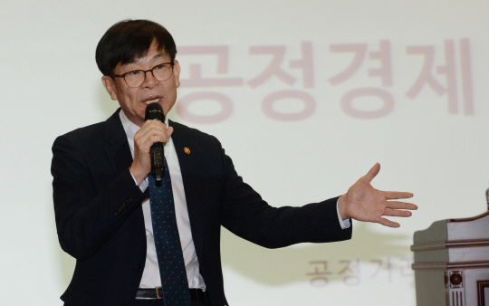 <2019 한국경제, 혁신만이 살 길이다>“기업의견 배제” “편향 특별위”…‘불공정’ 공정거래법 개정안